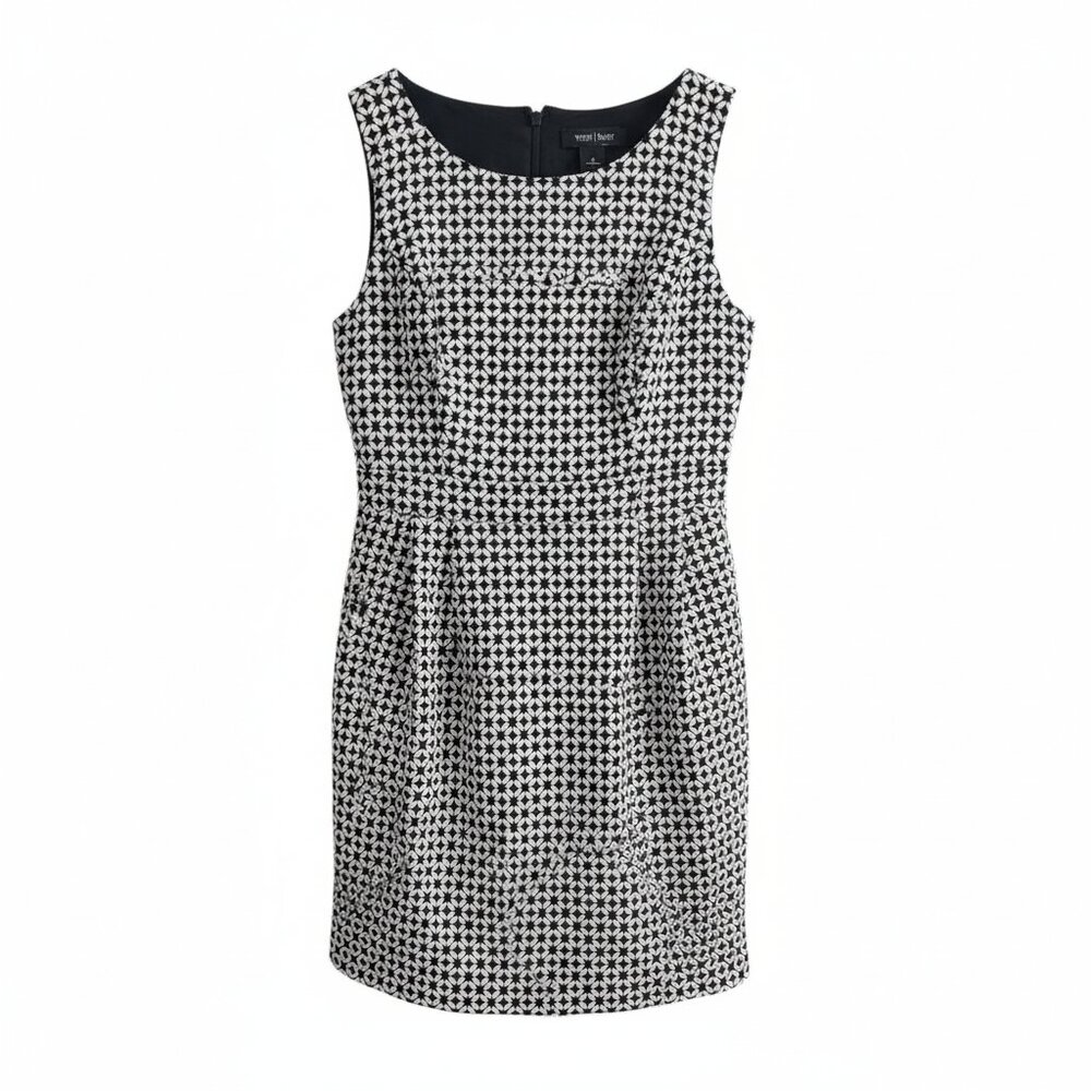 WHBM blak and white close-fitting sheath midi dress sleeveless size 4